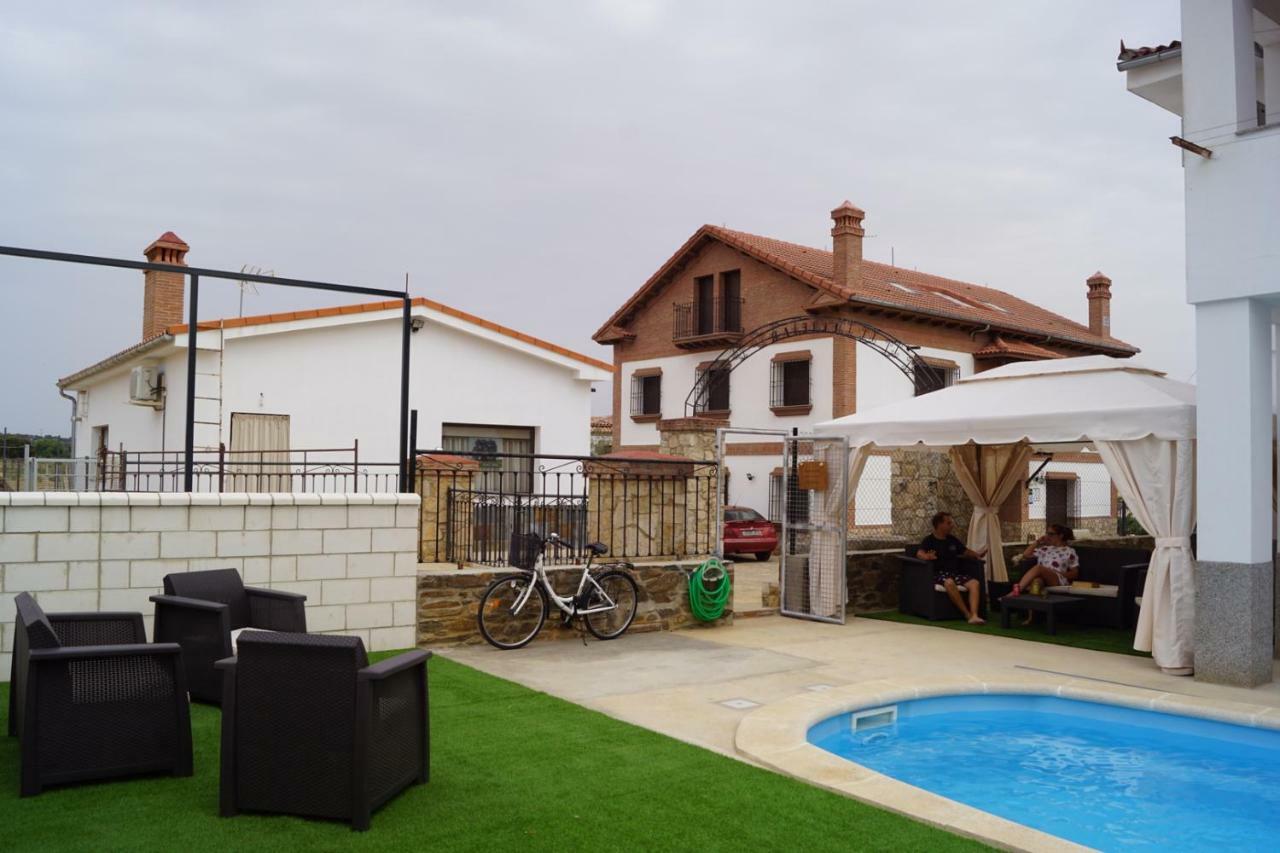 Apartamentos Rurales Monfraguee Torrejon el Rubio Exterior photo